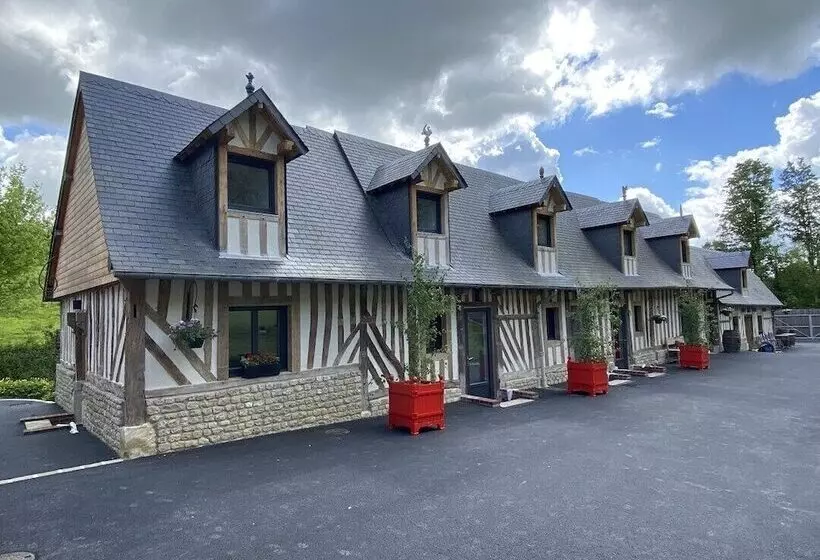 ペンション Le Domaine D Angerville