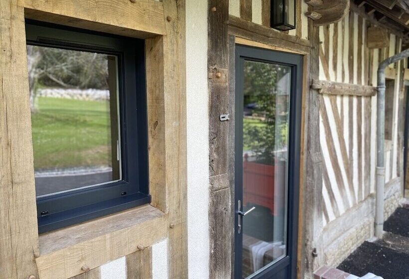 Пансион Le Domaine D Angerville