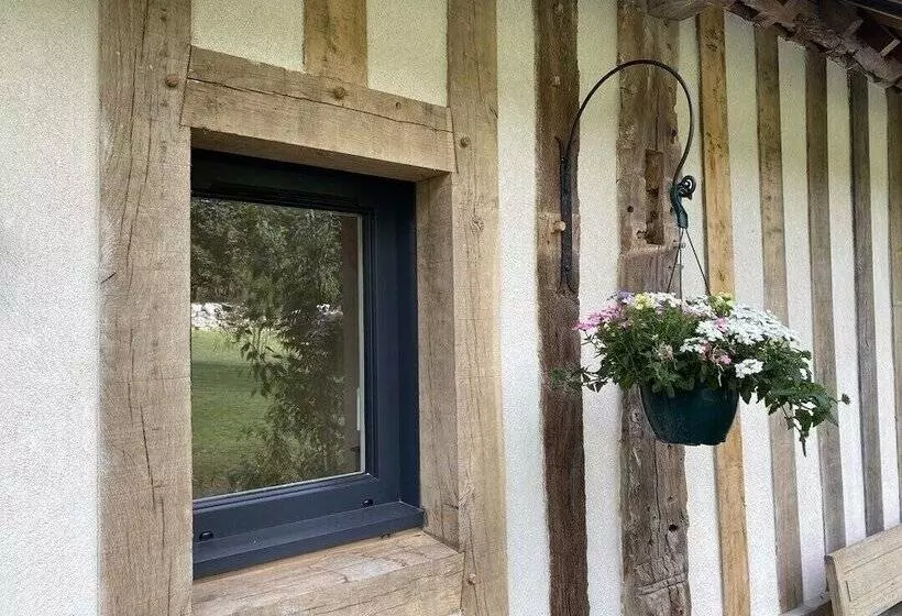 ペンション Le Domaine D Angerville