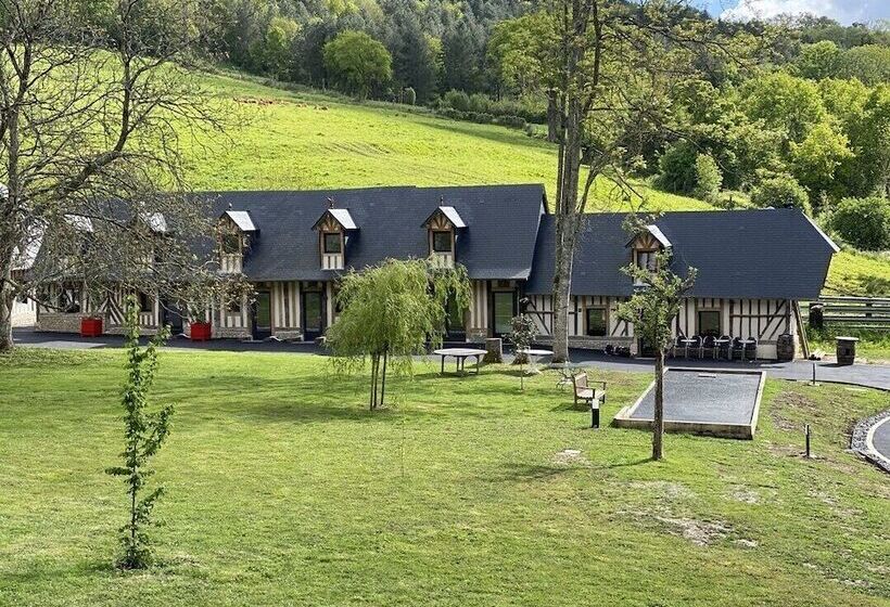 Пансион Le Domaine D Angerville