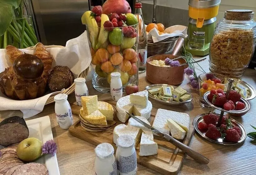 ペンション Le Domaine D Angerville