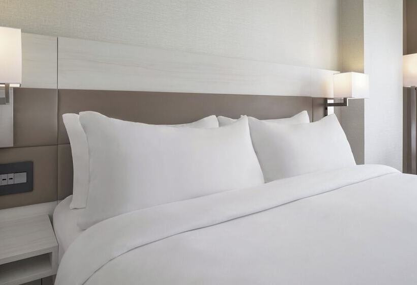 Ac Hotel By Marriott St. Louis Clayton