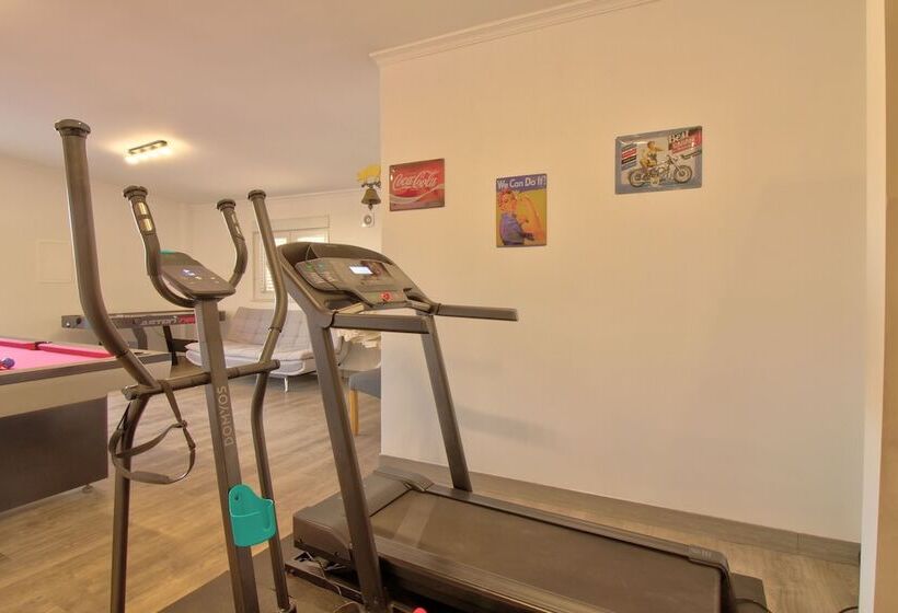 فندق صغير Amadeus Villa