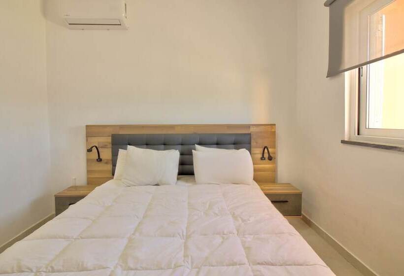 فندق صغير Amadeus Villa