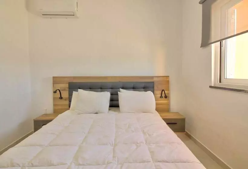 Retkeilymaja Amadeus Villa