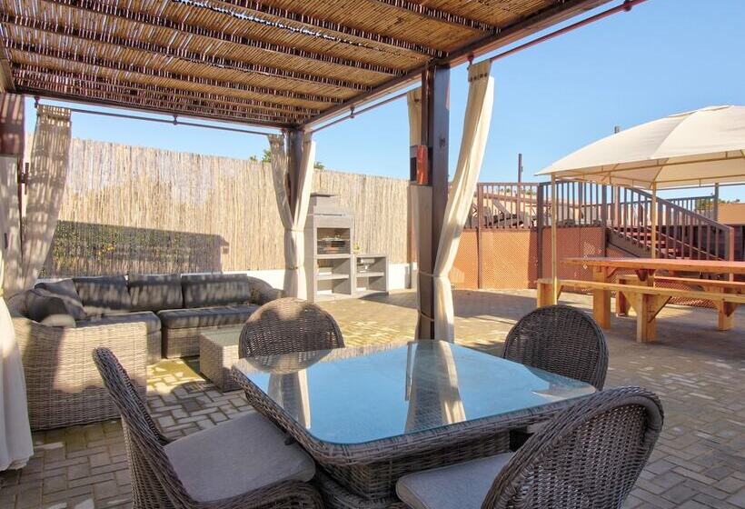 فندق صغير Amadeus Villa