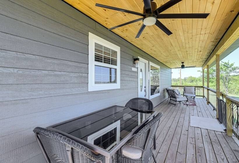 Arkansas Retreat W/ Deck, Fire Pit & Mtn Views!