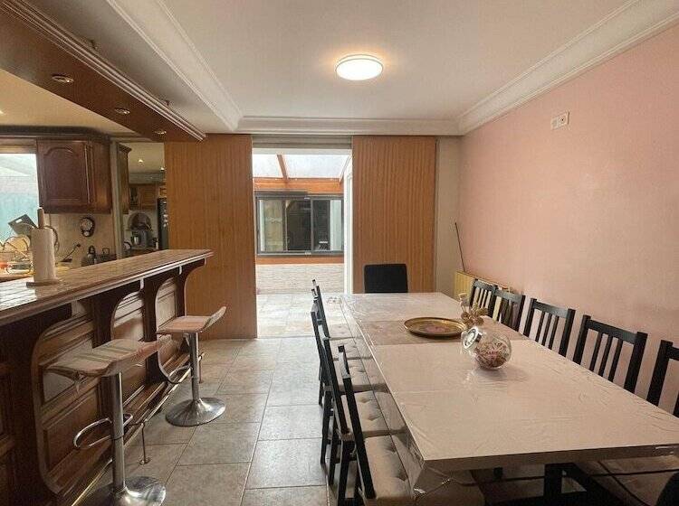 مبيت وإفطار Grande Maison Avec Jardin