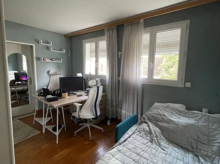 ベッドアンドブレックファースト Grande Maison Avec Jardin