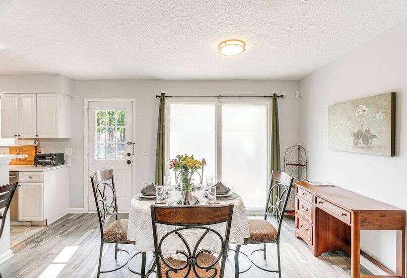 Brunswick Retreat W/ Patio & Grill, Near Beaches!