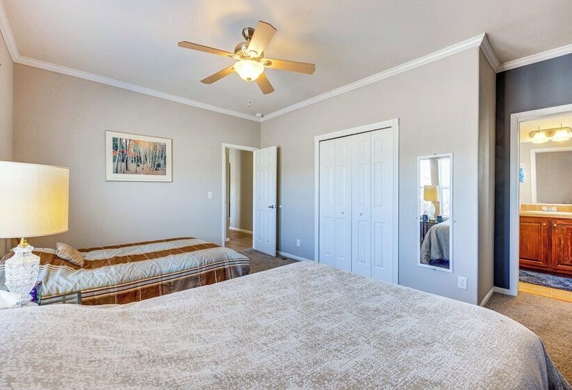 Cañon City Home: Close To Hiking & Rafting!