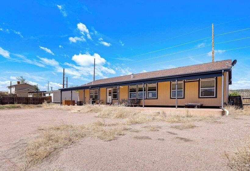 Cañon City Home: Close To Hiking & Rafting!