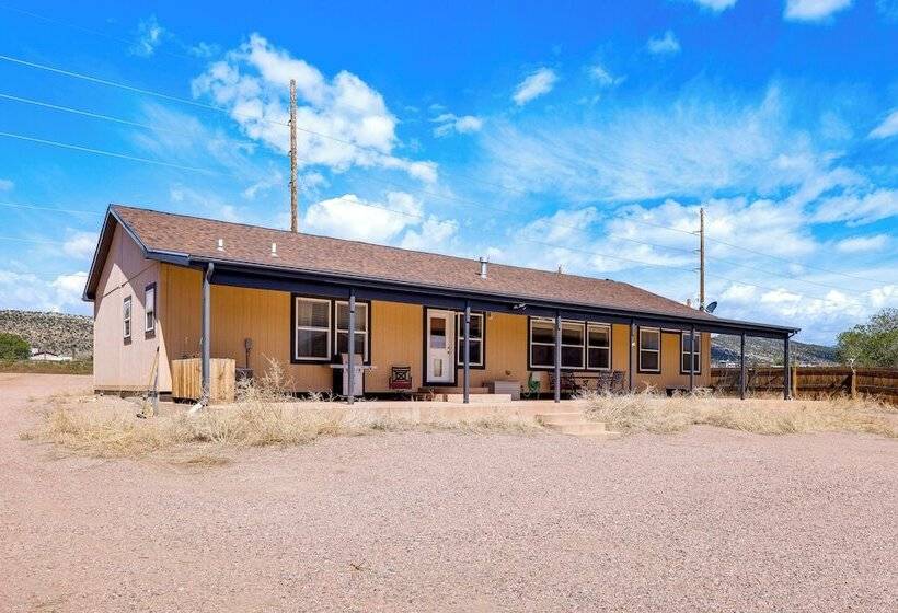 Cañon City Home: Close To Hiking & Rafting!