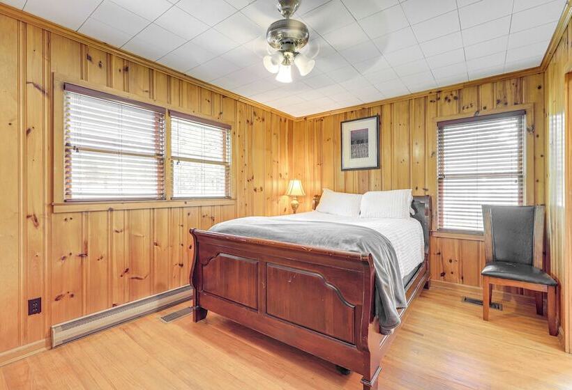 Charming Woodland Home, 12 Mi To Big Lazer Creek!