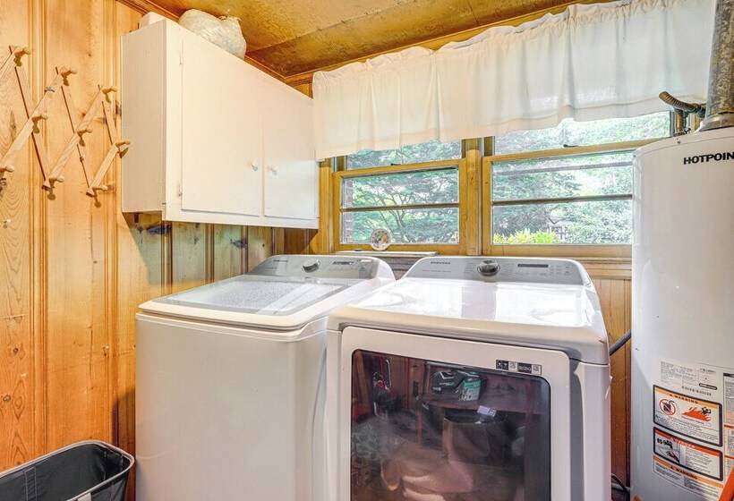 Charming Woodland Home, 12 Mi To Big Lazer Creek!