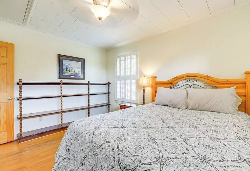 Charming Woodland Home, 12 Mi To Big Lazer Creek!