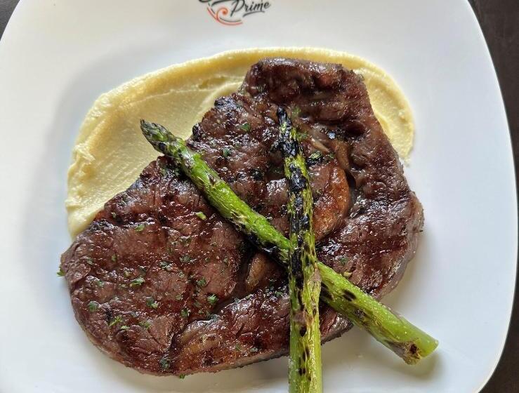 Отель Lakeview Hills Golf & Resort