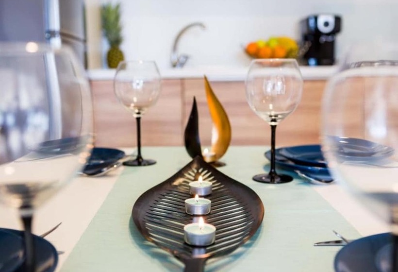 בית מלון כפרי Mobile Homes Bugi