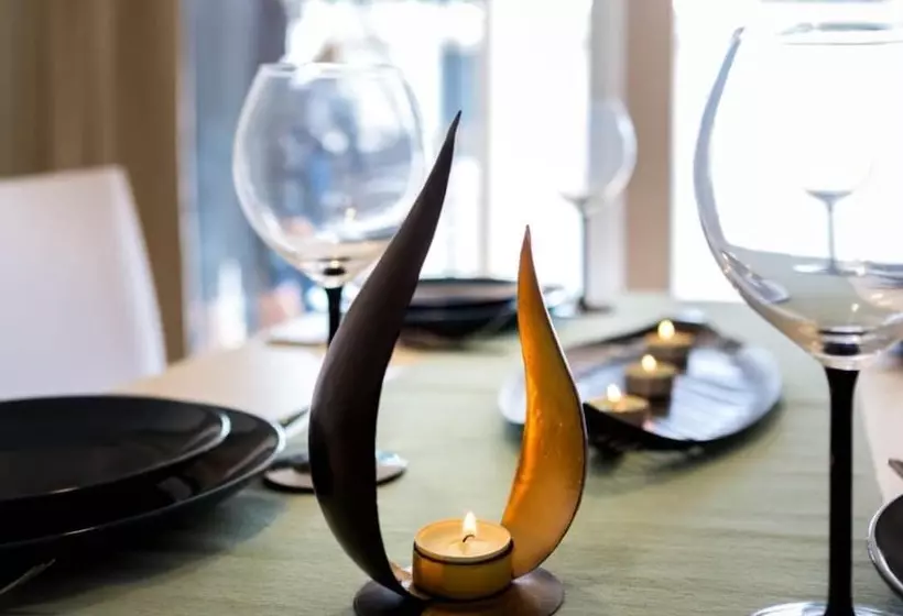 هتل Mobile Homes Bugi