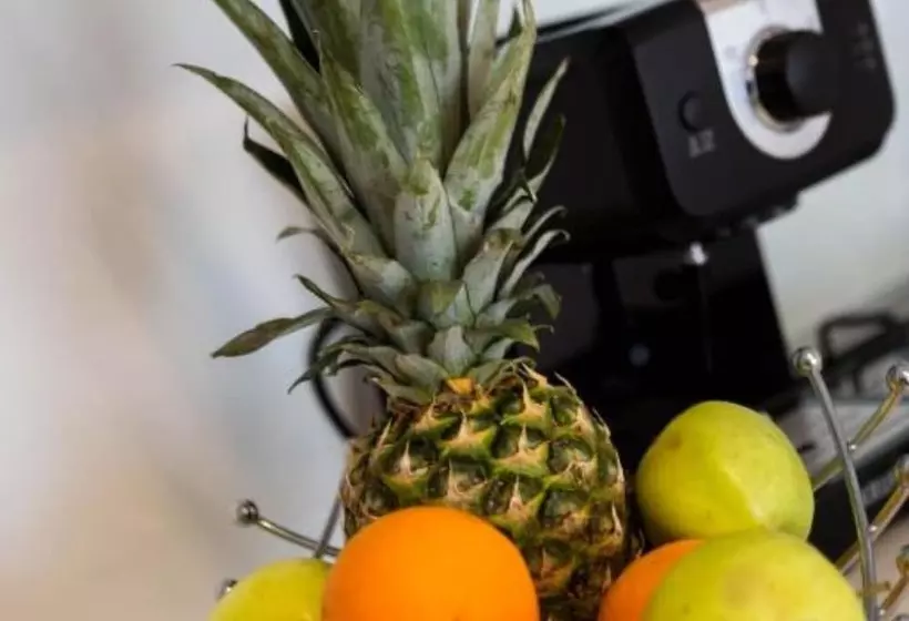 هتل Mobile Homes Bugi