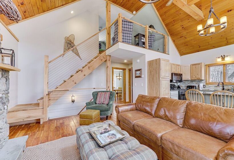 Jeffersonville Home W/ Deck Near Hiking & Climbing