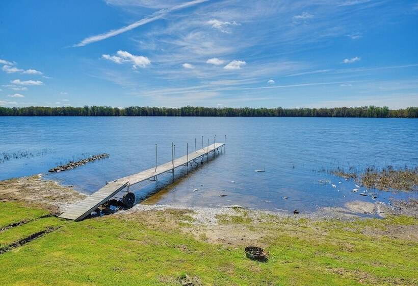 Ogdensburg Waterfront Cottage W/ Deck & Bbq Grill!