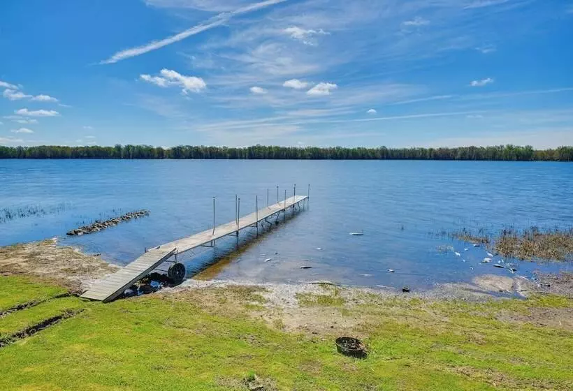Ogdensburg Waterfront Cottage W/ Deck & Bbq Grill!