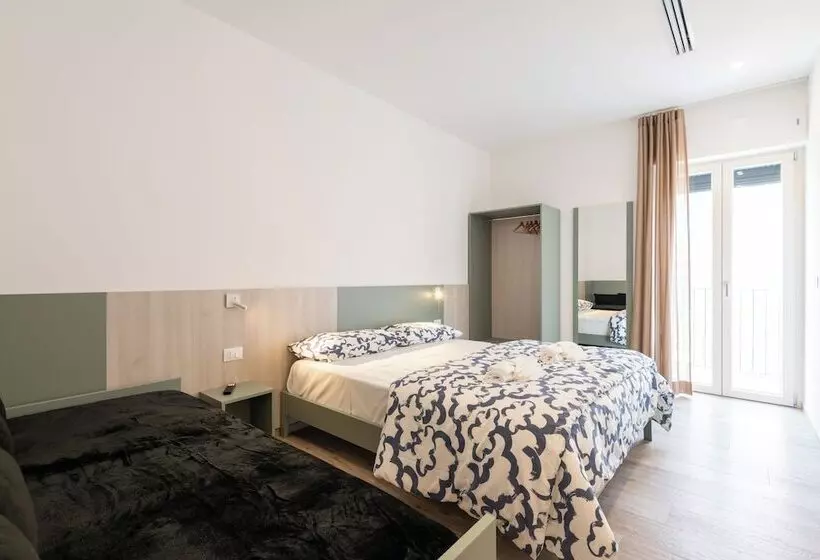 ペンション La Perla Del Mare Rooms