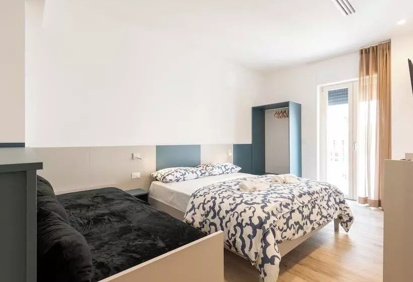 ペンション La Perla Del Mare Rooms