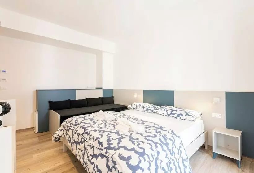 ペンション La Perla Del Mare Rooms