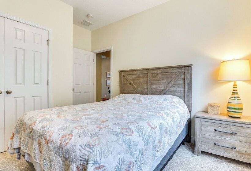 Pet Friendly Pensacola Home ~ 2 Mi To Bruce Beach!