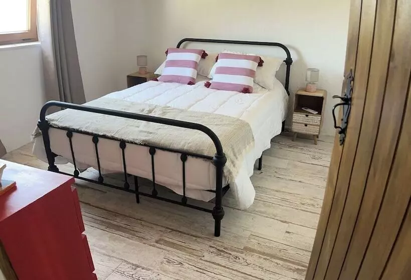 Residenssi Impeccable 3 Bed House In Portel