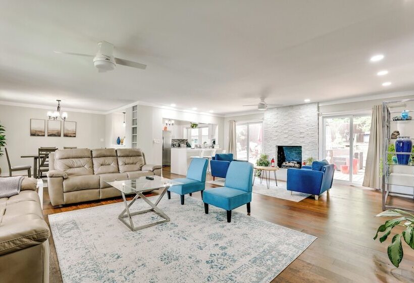 Spacious Atlanta Home W/ Yard ~ 9 Mi To Downtown