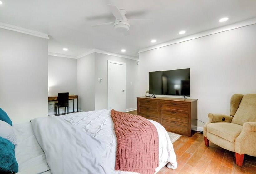 Spacious Atlanta Home W/ Yard ~ 9 Mi To Downtown