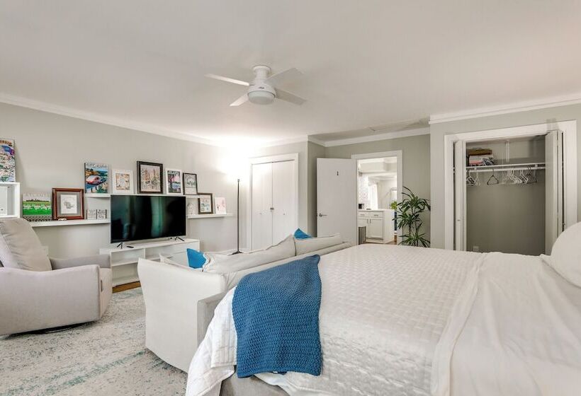 Spacious Atlanta Home W/ Yard ~ 9 Mi To Downtown