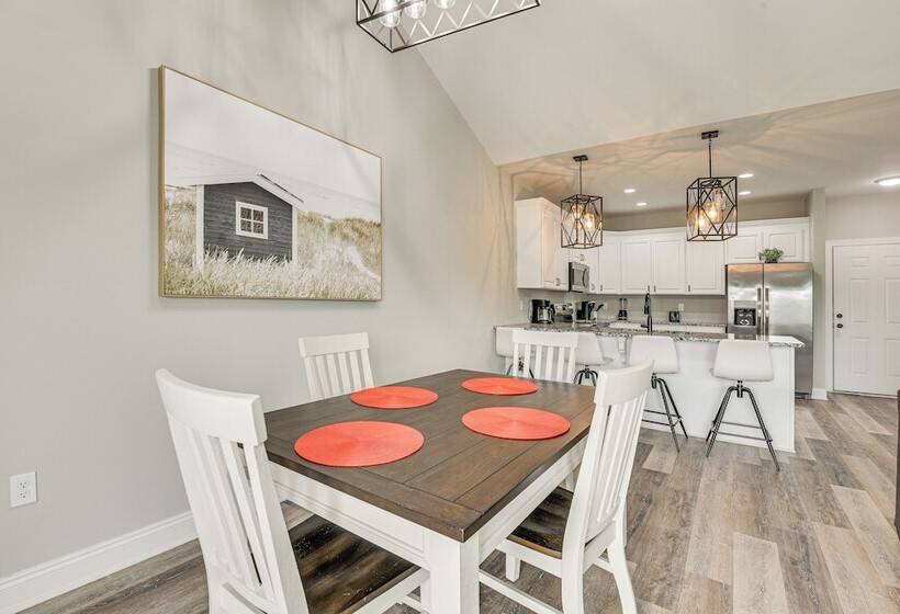 Spacious Dothan Home ~ 4 Mi To Downtown!