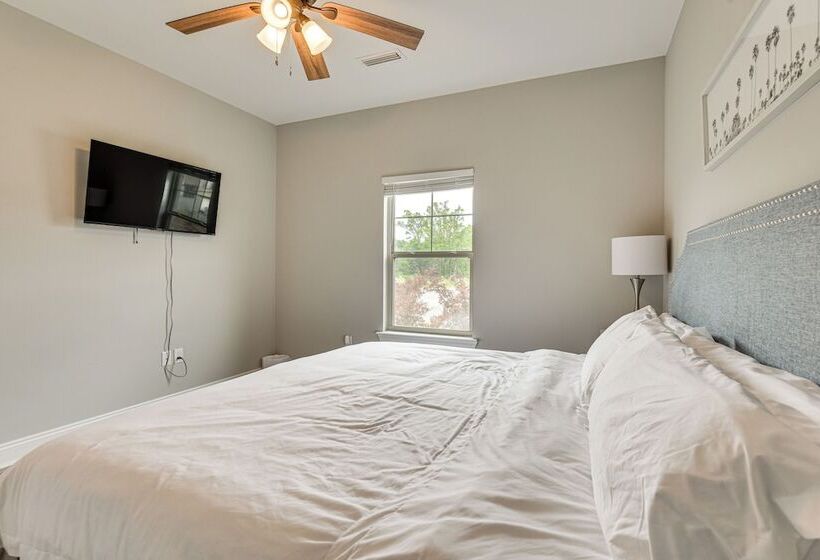 Spacious Dothan Home ~ 4 Mi To Downtown!