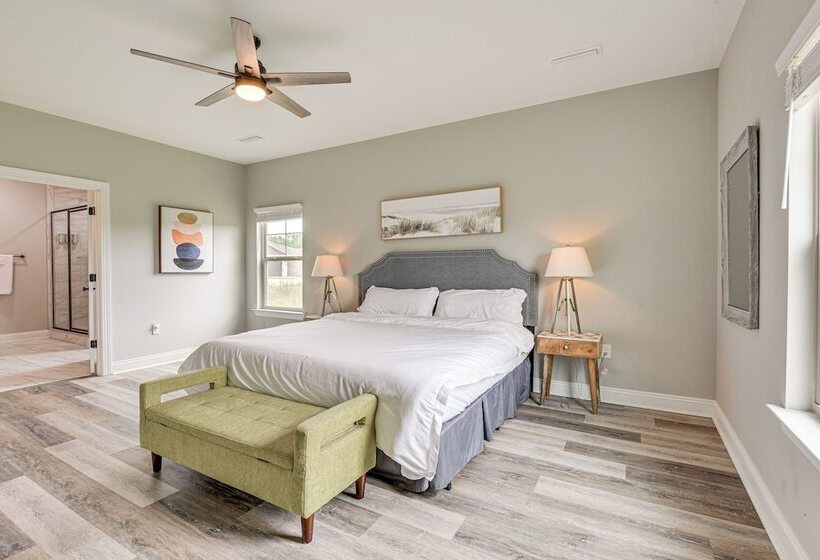 Spacious Dothan Home ~ 4 Mi To Downtown!