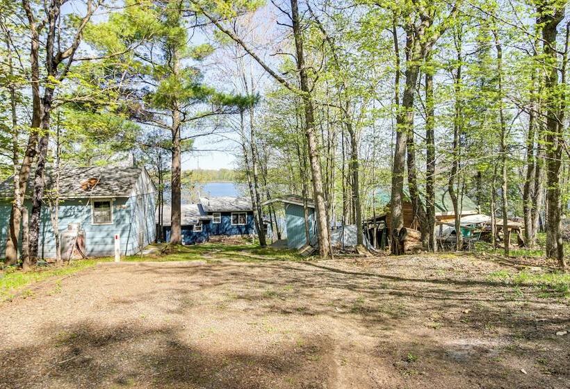 Spirit Lake Cabin W/ Boat & Kayak Rentals!