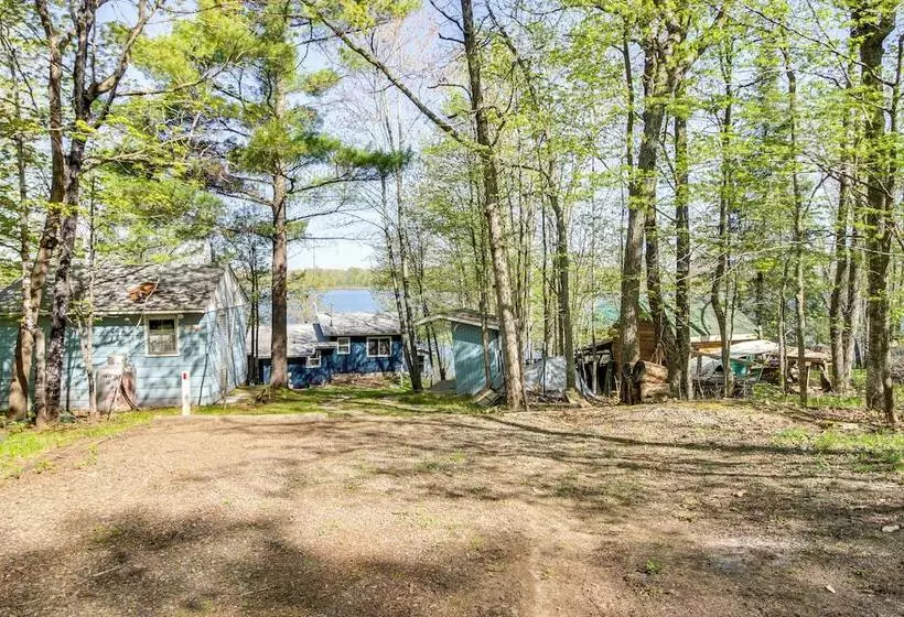 Spirit Lake Cabin W/ Boat & Kayak Rentals!