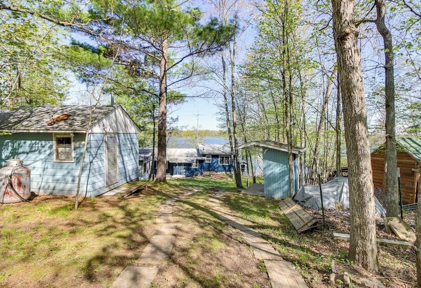 Spirit Lake Cabin W/ Boat & Kayak Rentals!