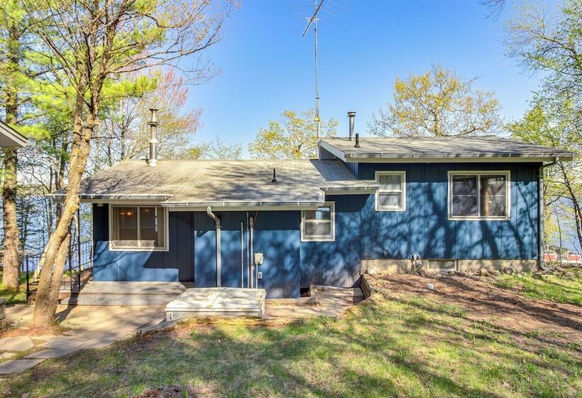 Spirit Lake Cabin W/ Boat & Kayak Rentals!