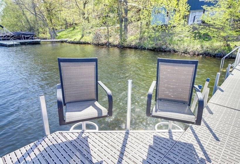 Spirit Lake Cabin W/ Boat & Kayak Rentals!