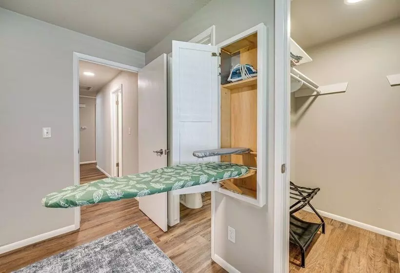 Updated Yakima Vacation Rental: Central Location!