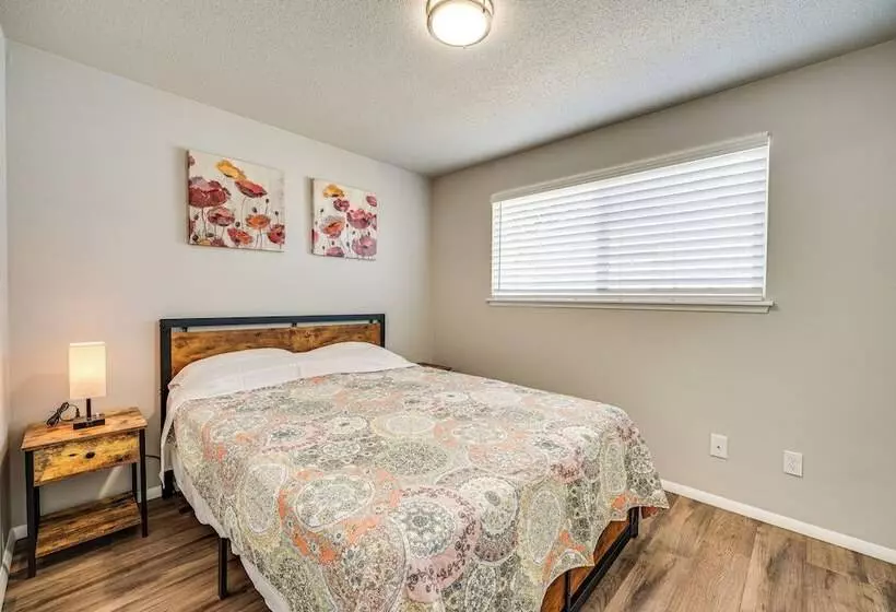 Updated Yakima Vacation Rental: Central Location!