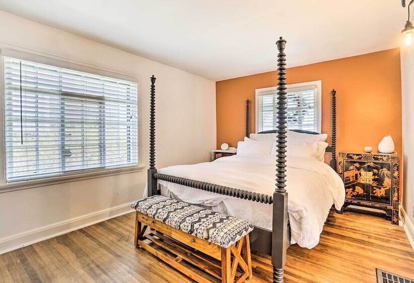 Welcoming Columbus Retreat: 5 Mi To Downtown!