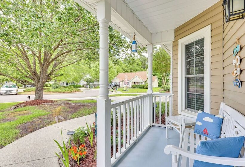 Wilmington Family Home: 6 Mi To Wrightsville Beach