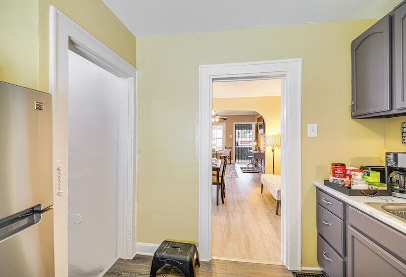 1925 Bungalow Style Home ~ 2 Mi To Downtown Indy!