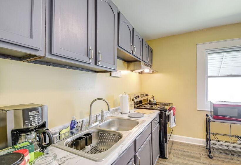 1925 Bungalow Style Home ~ 2 Mi To Downtown Indy!