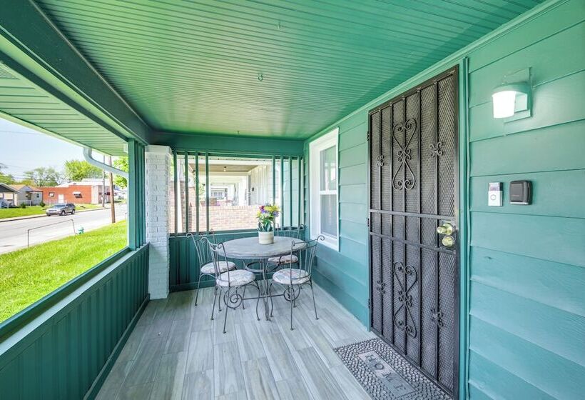 1925 Bungalow Style Home ~ 2 Mi To Downtown Indy!